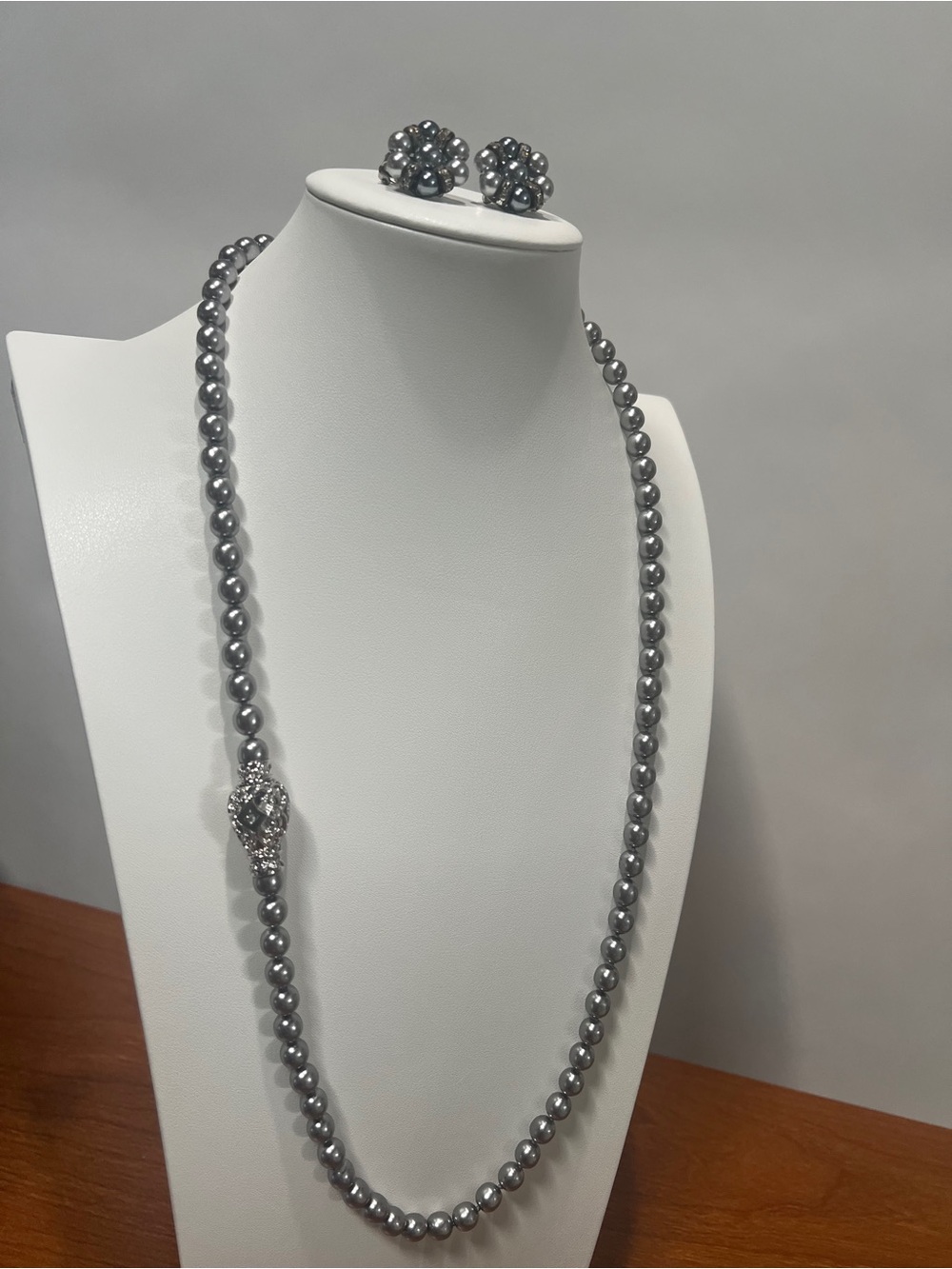Vintage Gray Pearl Necklace with Crystal Accent and Matching Clip Earrings